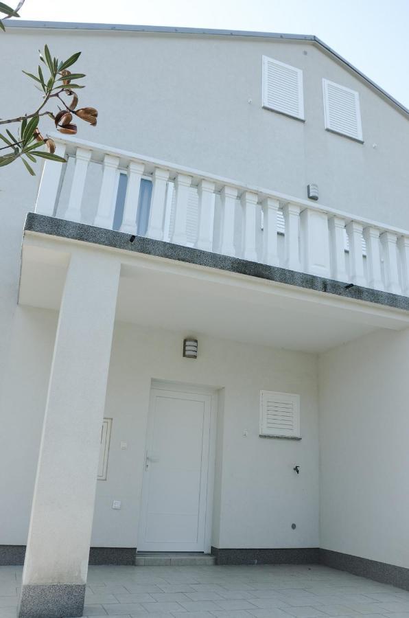Apartman Zrina Ostro Kraljevica Ngoại thất bức ảnh